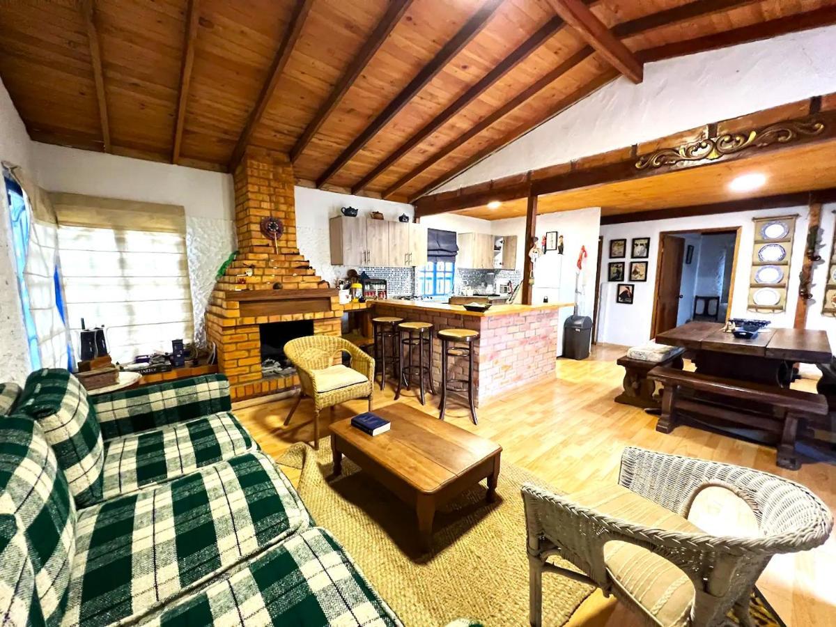Holiday home Hermoso Refugio En La Laguna De