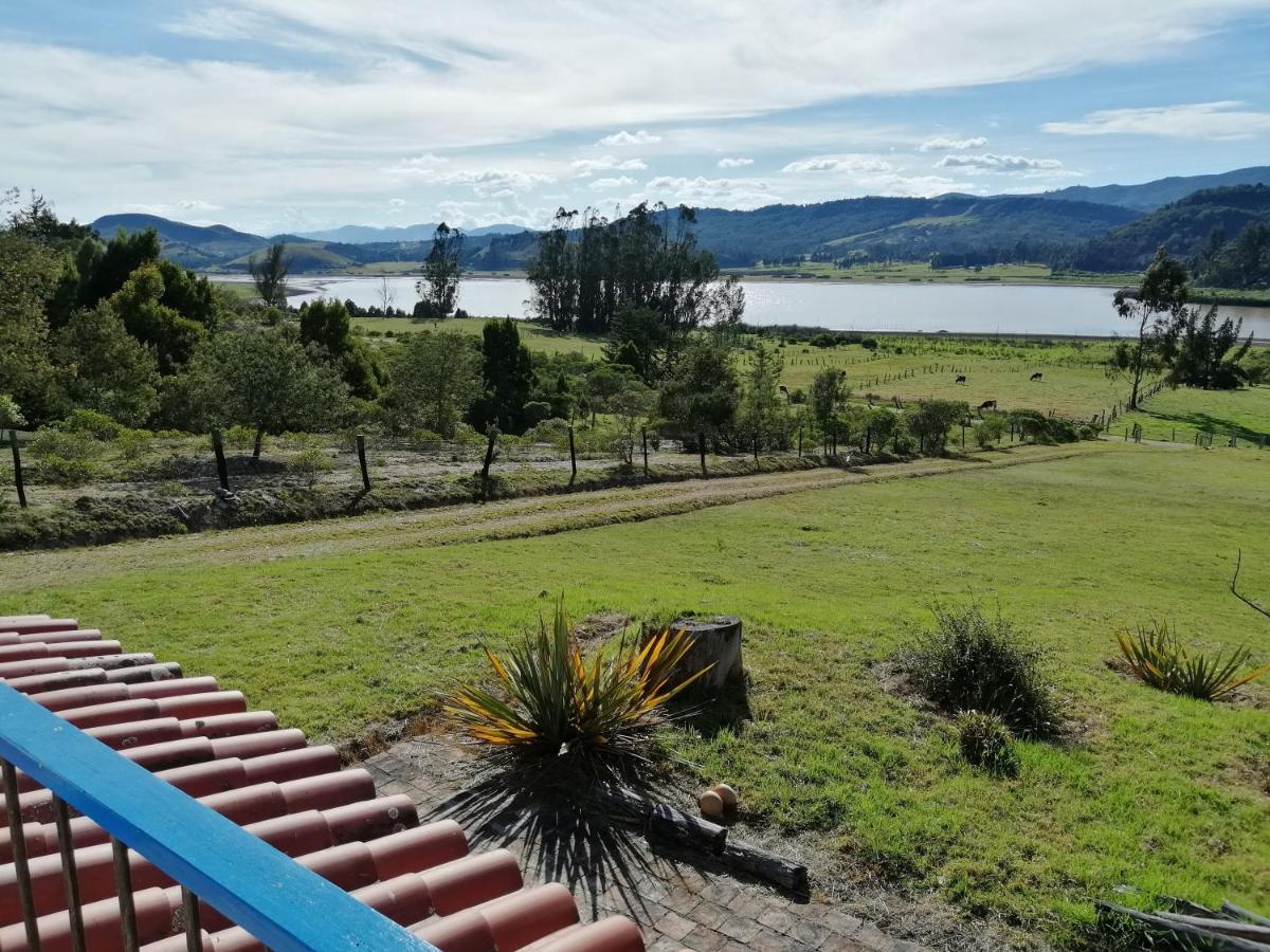 Hermoso Refugio En La Laguna De Holiday home Suesca